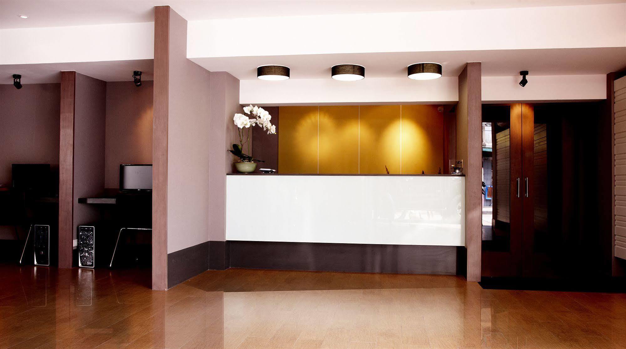 Poste 43 Residence Bangkok Exterior photo